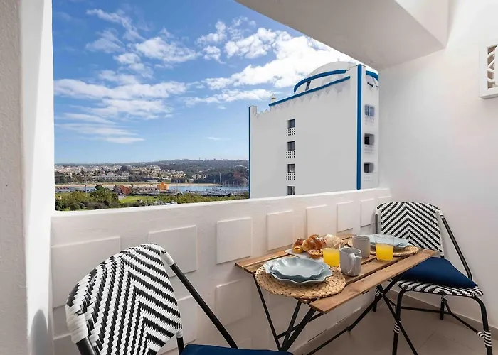 Stylish With View Da Rocha *