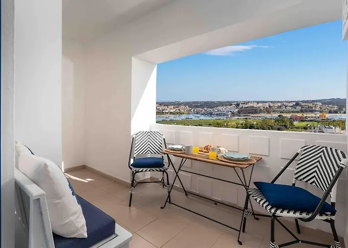 Stylish With View Da Rocha Daire *